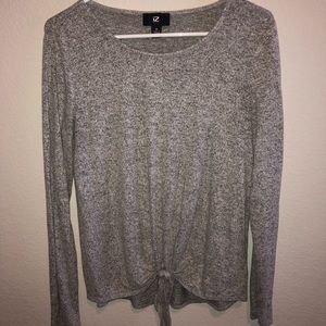 5 FOR 20$ Iz Byer Gray front tie sweater